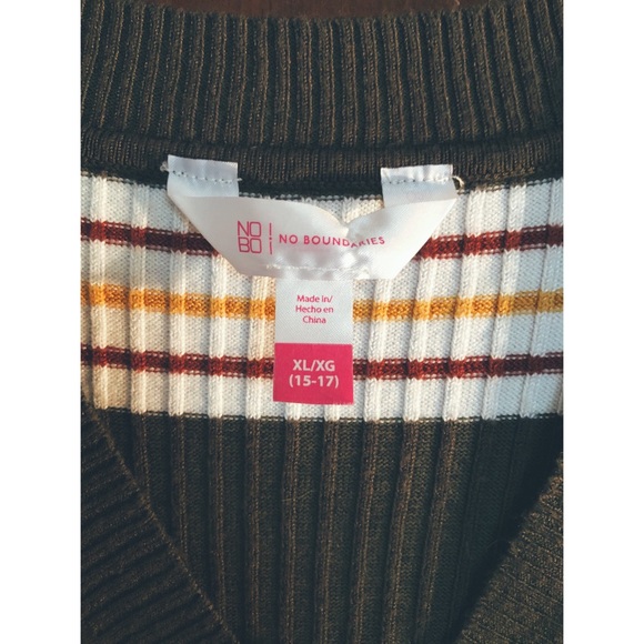 Striped Ribbed Sweater Top - Picture 4 of 4